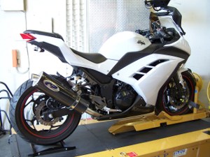 Kawasaki Ninja 300 exhaust - standard mount long/quiet carbon fiber muffler